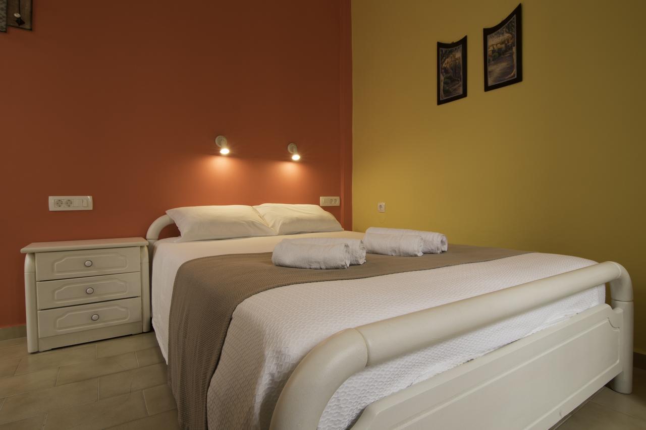 Niki Rooms Palaiochora Eksteriør billede
